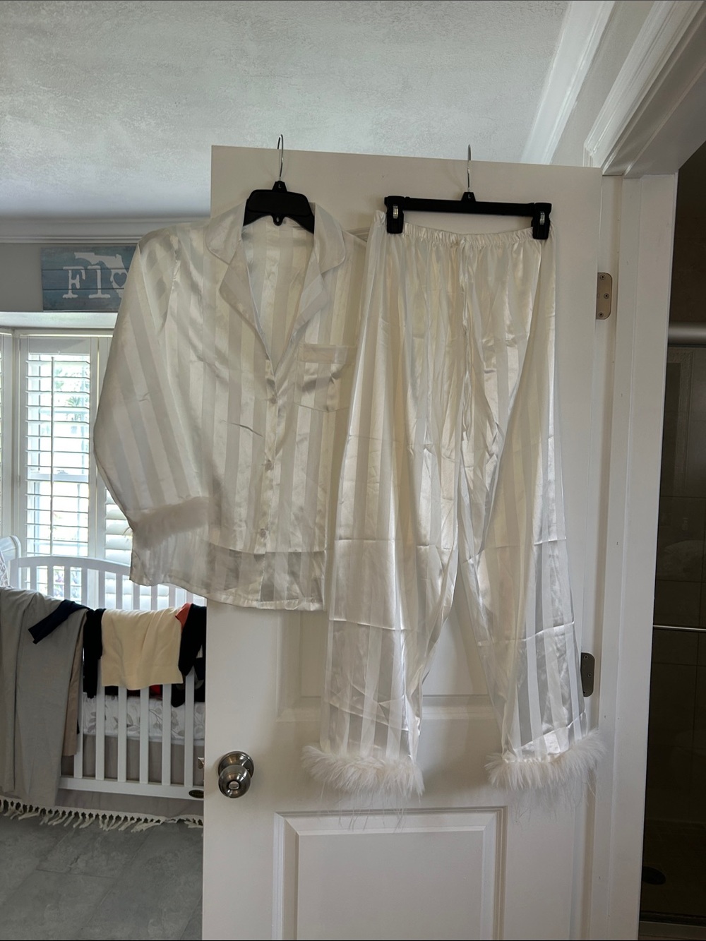 Satin like Two-Piece Pajama Set in Ivory with Feather Trim
